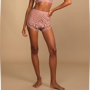 BLUSH LACE SHORTS